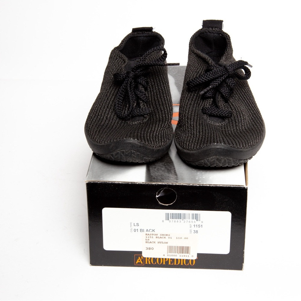 Arcopedico Women’s Black Sneakers